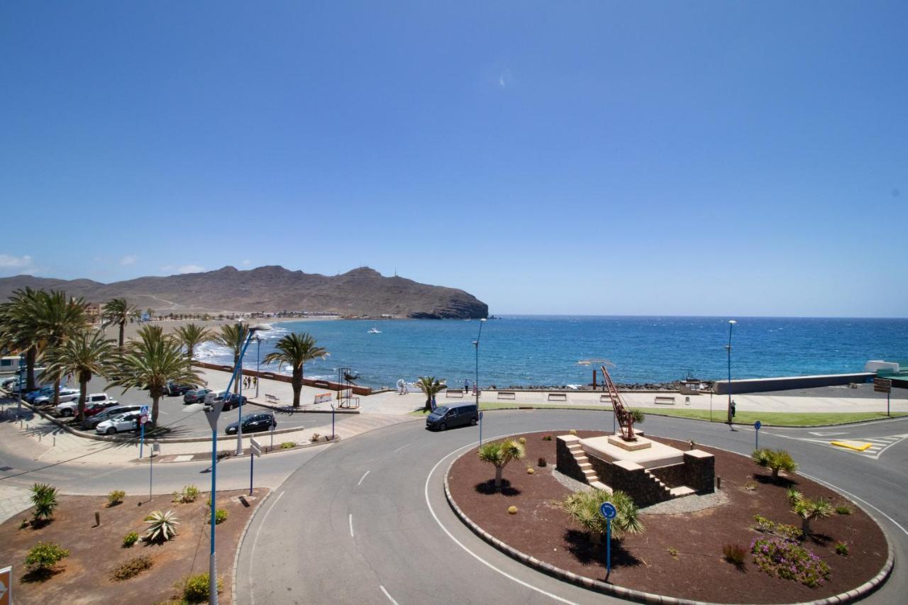 شقة Casa Playa Chica غران تاراغال المظهر الخارجي الصورة